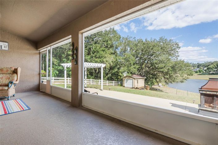 Image No.2-4 Bed House for sale