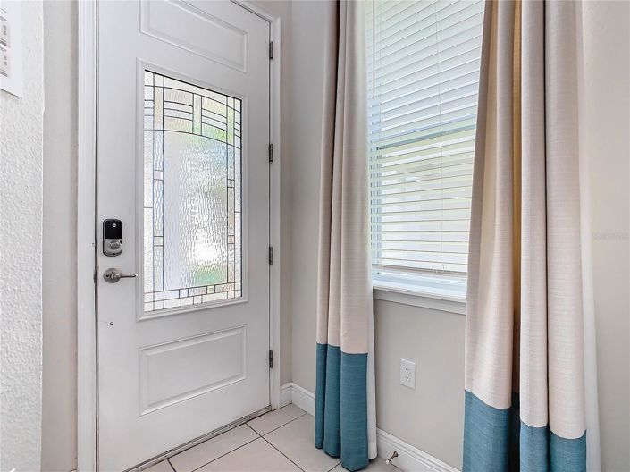 Image No.4-6 Bed House for sale