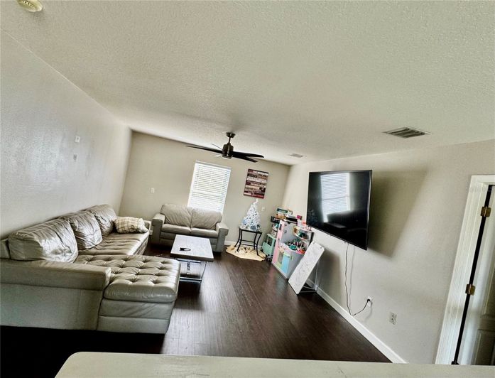 Image No.14-5 Bed House for sale