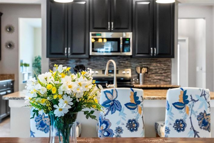 Image No.17-5 Bed House for sale