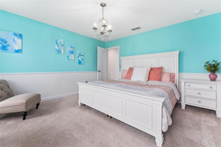 Image No.42-5 Bed House for sale