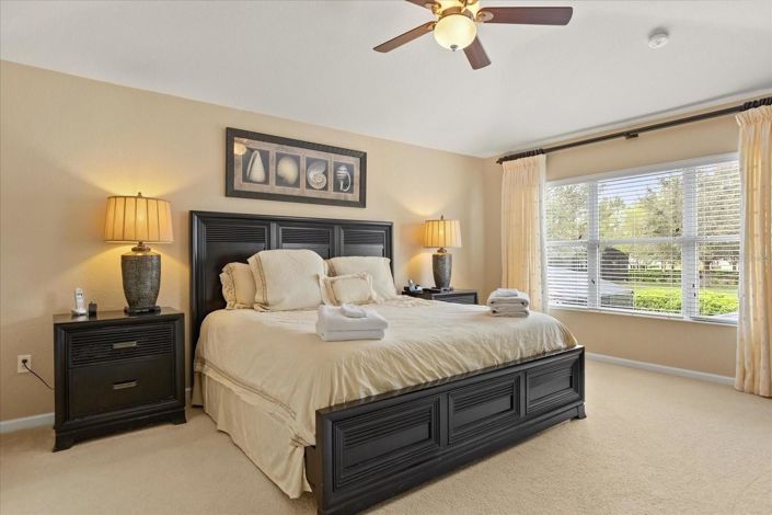 Image No.21-6 Bed House for sale