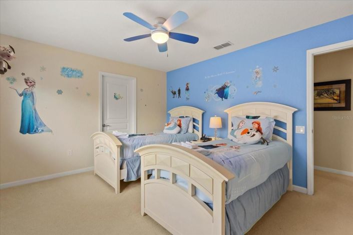 Image No.24-6 Bed House for sale