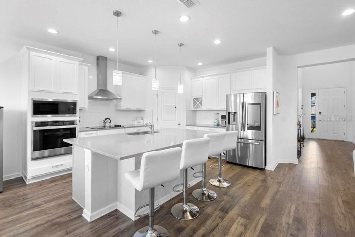 Image No.9-5 Bed House for sale