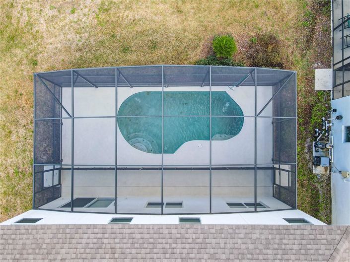 Image No.63-8 Bed House for sale