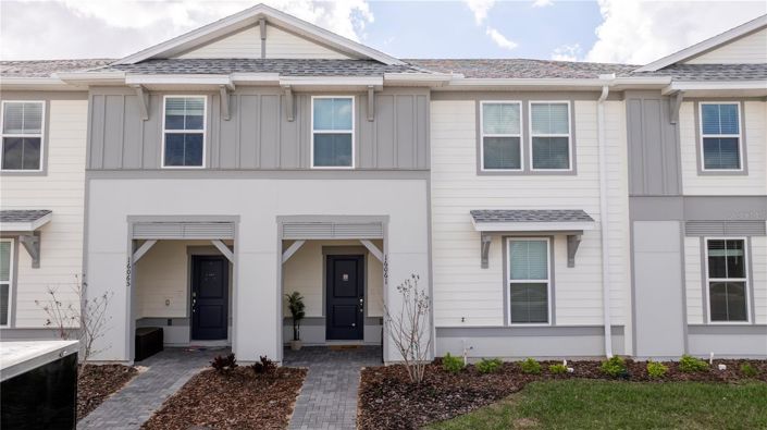 Image No.1-5 Bed Townhouse for sale