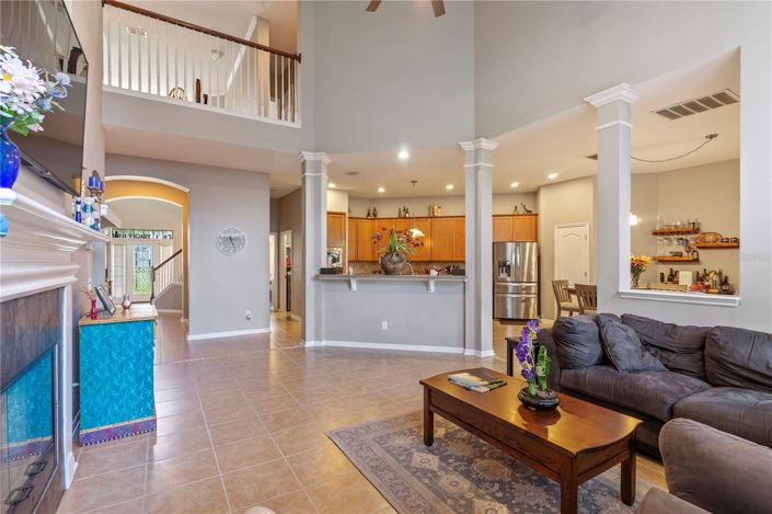 Image No.8-4 Bed House for sale