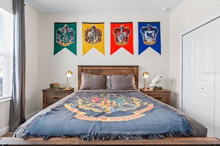 Image No.14-6 Bed House for sale