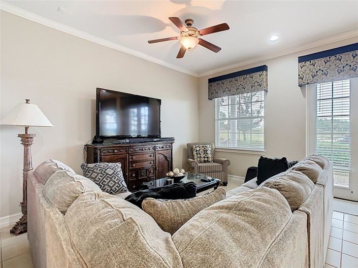 Image No.10-4 Bed House for sale