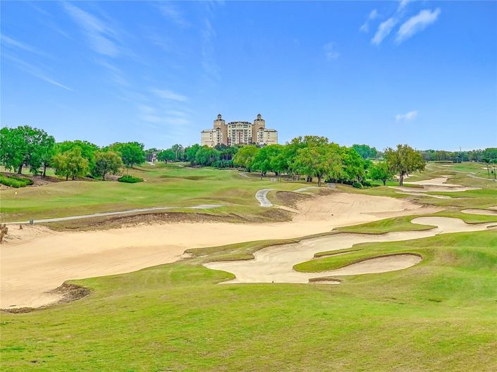 Image No.48-4 Bed House for sale