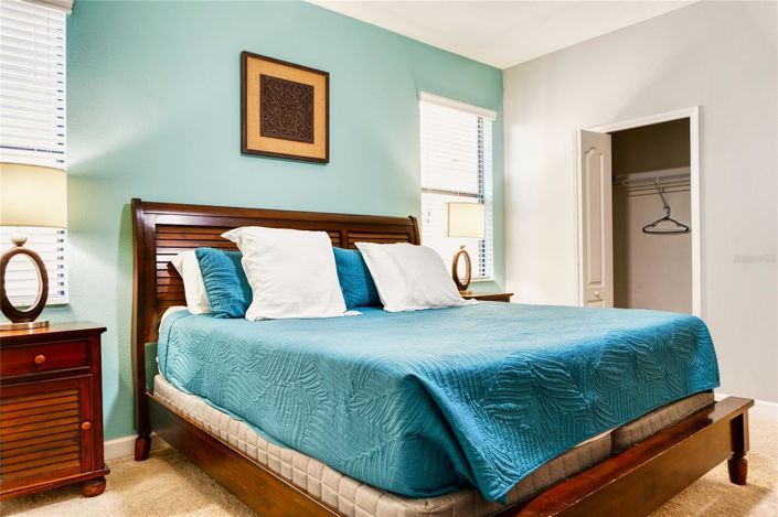 Image No.11-8 Bed House for sale