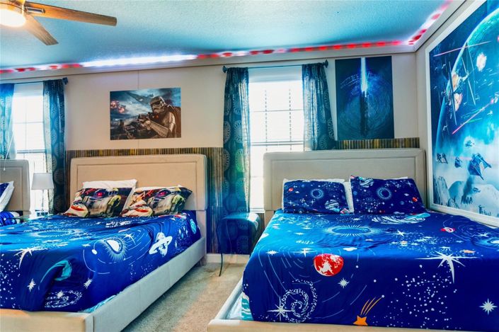 Image No.19-8 Bed House for sale