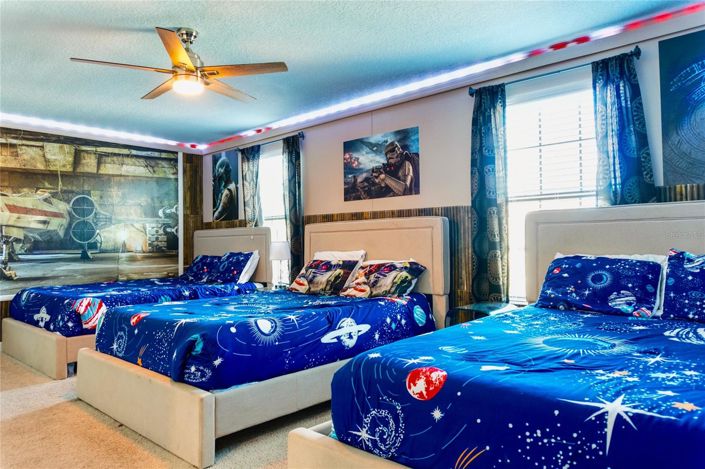 Image No.20-8 Bed House for sale