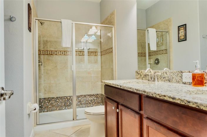 Image No.29-8 Bed House for sale