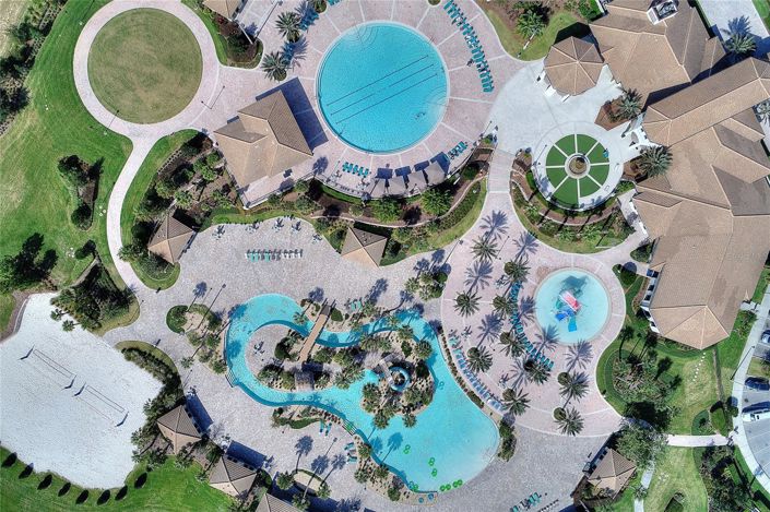 Image No.54-8 Bed House for sale