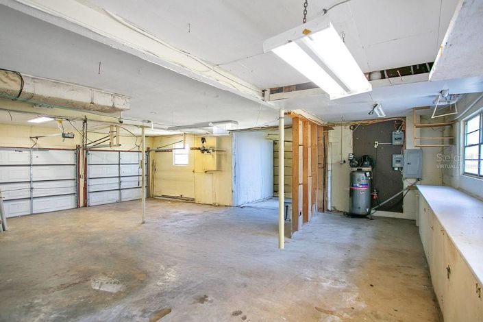 Image No.28-7 Bed House for sale