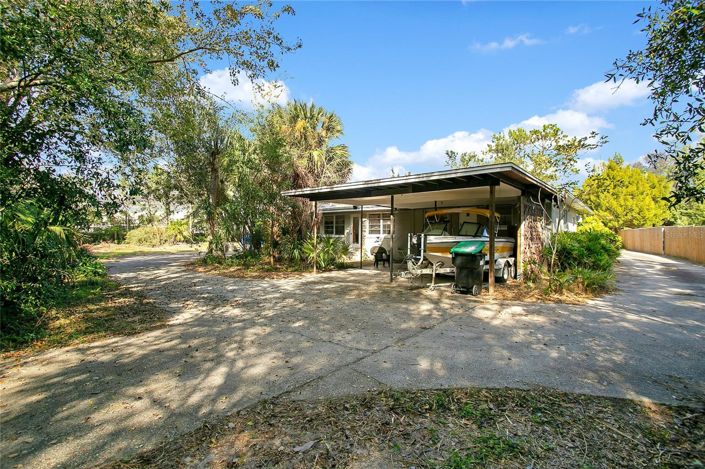 Image No.31-7 Bed House for sale