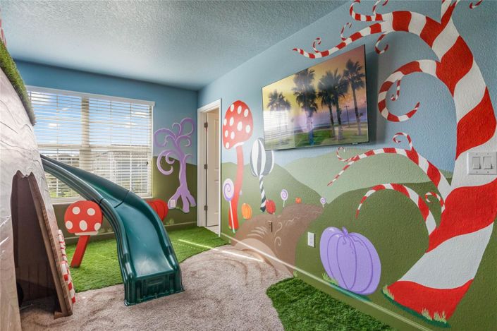 Image No.21-6 Bed House for sale