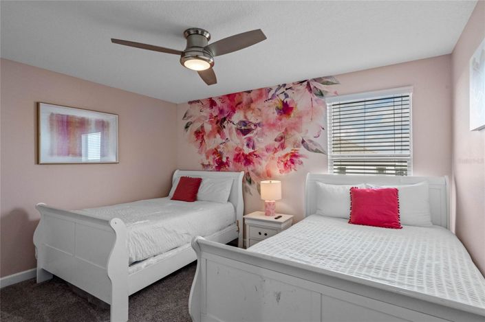 Image No.30-6 Bed House for sale