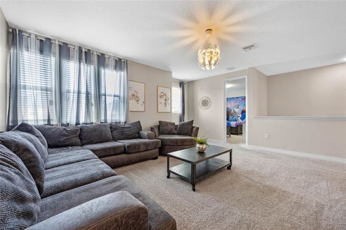 Image No.27-7 Bed House for sale