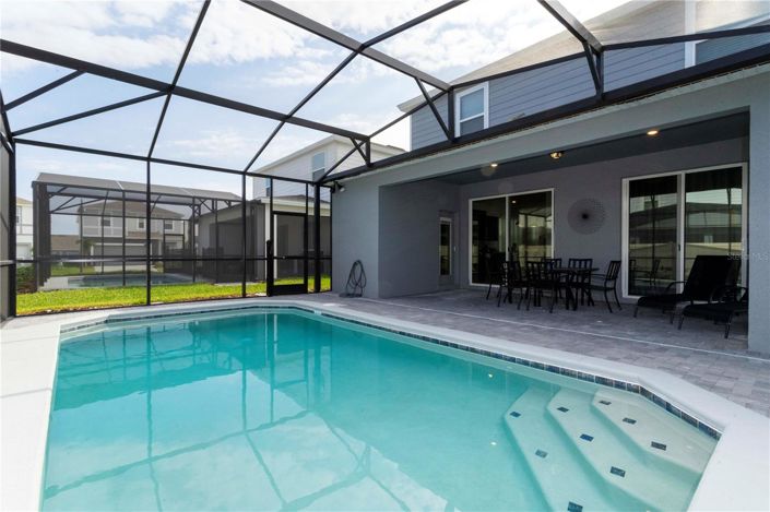 Image No.17-5 Bed House for sale