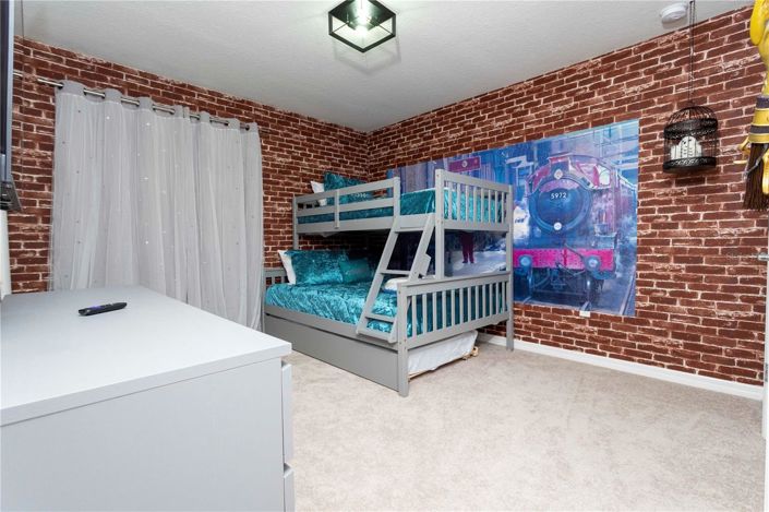 Image No.27-5 Bed House for sale