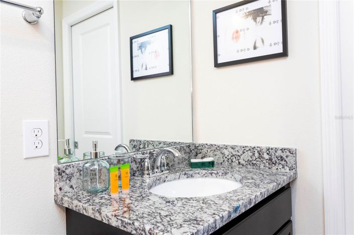 Image No.46-5 Bed House for sale