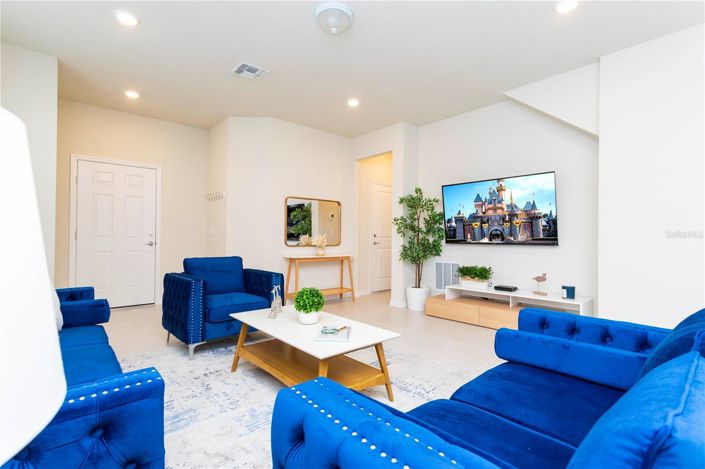 Image No.6-5 Bed House for sale