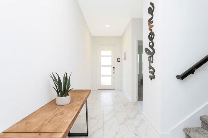 Image No.2-6 Bed House for sale