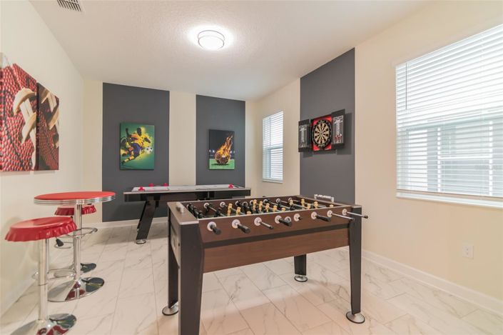 Image No.12-6 Bed House for sale