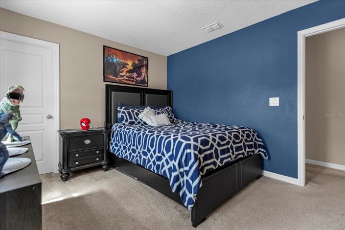 Image No.36-5 Bed House for sale