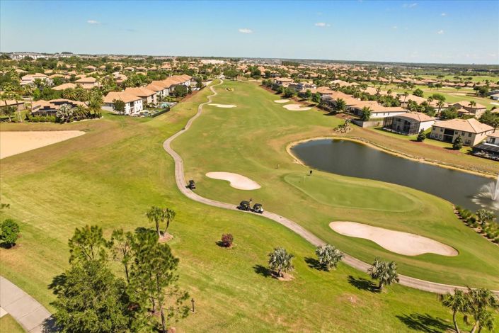 Image No.54-7 Bed House for sale