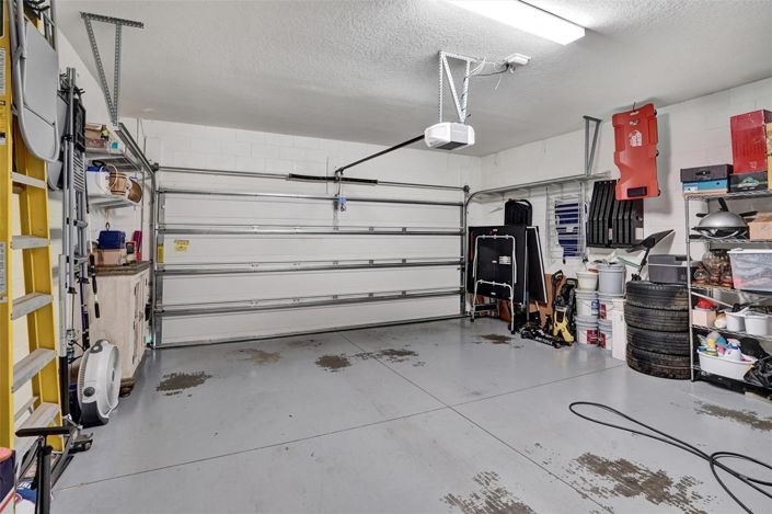 Image No.35-5 Bed House for sale