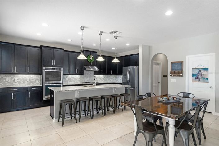 Image No.14-4 Bed House for sale