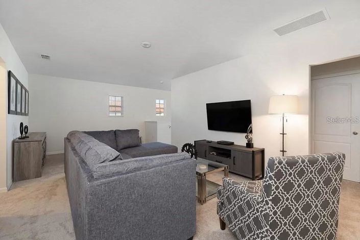 Image No.11-6 Bed House for sale