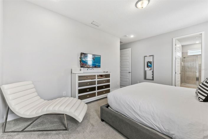 Image No.42-5 Bed House for sale