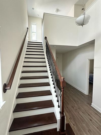 Image No.19-5 Bed House for sale