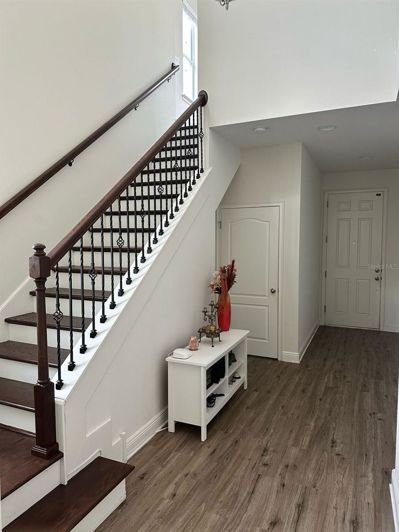 Image No.20-5 Bed House for sale