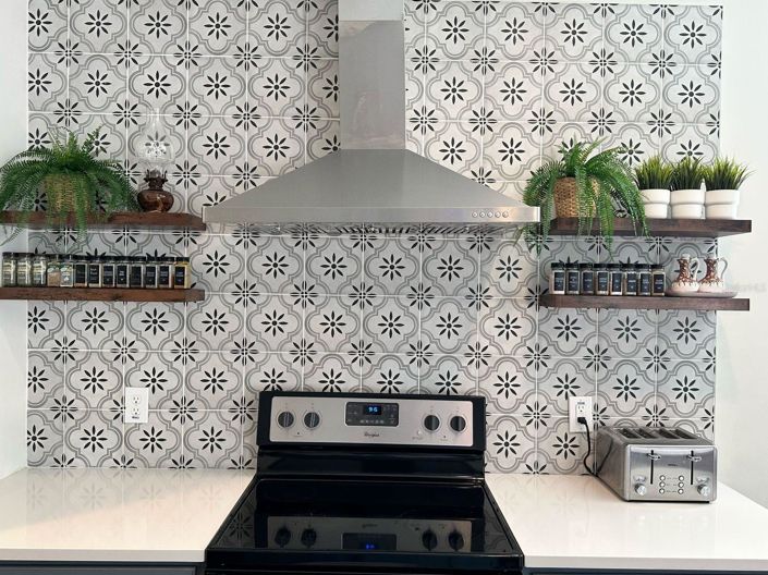 Image No.23-5 Bed House for sale