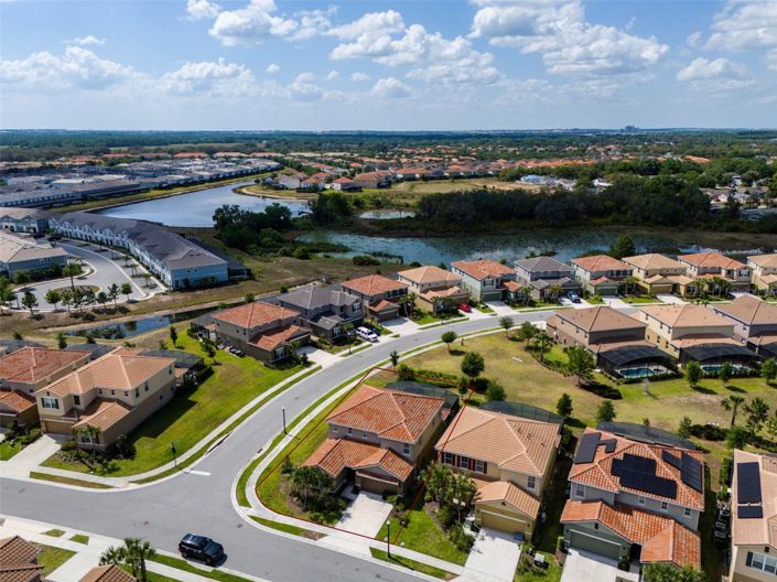 Image No.11-6 Bed House for sale