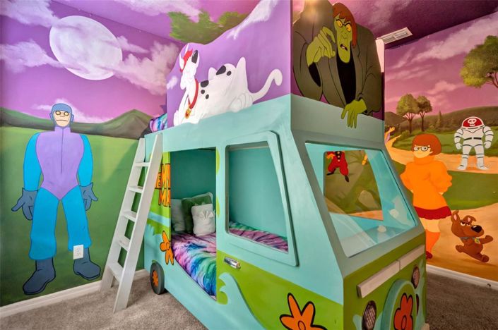 Image No.36-6 Bed House for sale