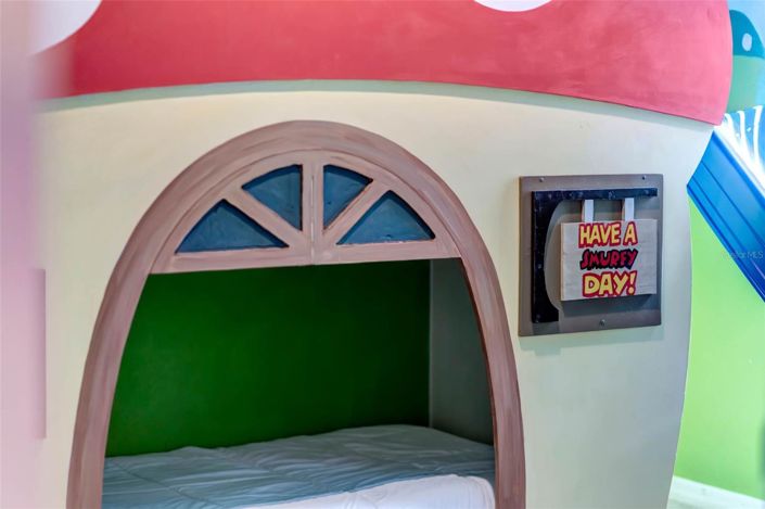 Image No.42-6 Bed House for sale