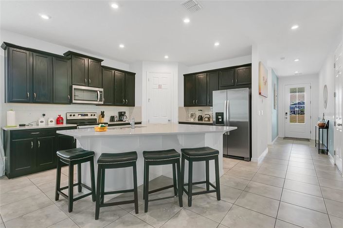 Image No.3-7 Bed House for sale