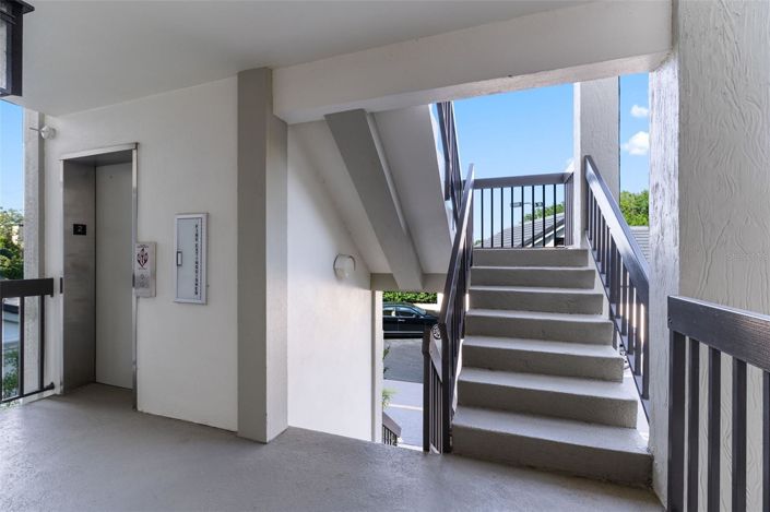 Image No.2-Appartement de 2 chambres à vendre à Orlando