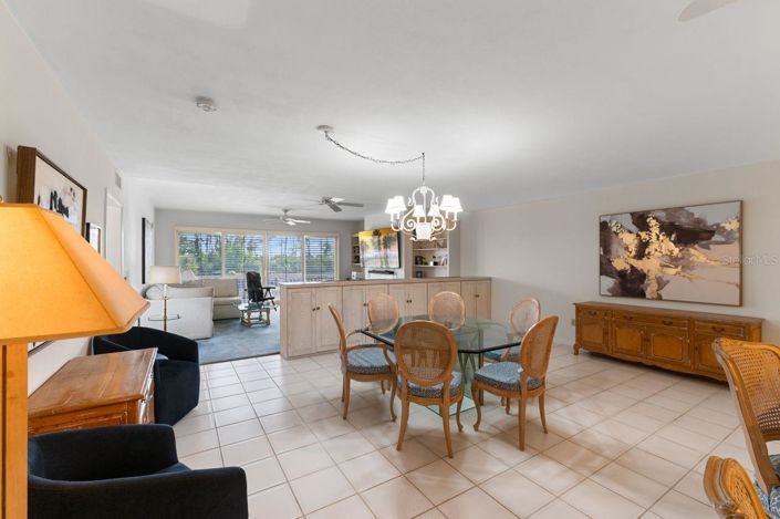 Image No.6-Appartement de 2 chambres à vendre à Orlando