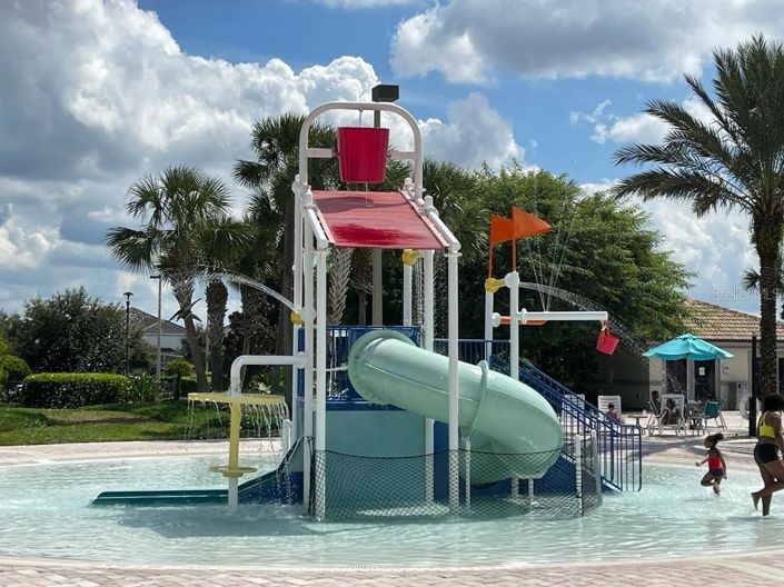 Image No.72-6 Bed House for sale