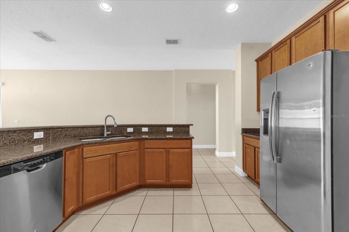 Image No.13-4 Bed House for sale