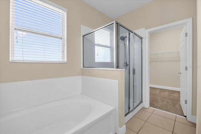 Image No.32-4 Bed House for sale