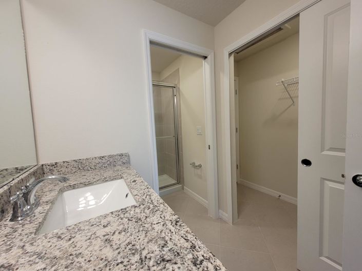 Image No.22-5 Bed Townhouse for sale