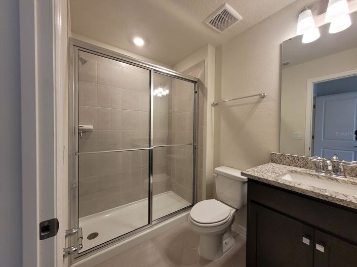 Image No.30-5 Bed Townhouse for sale